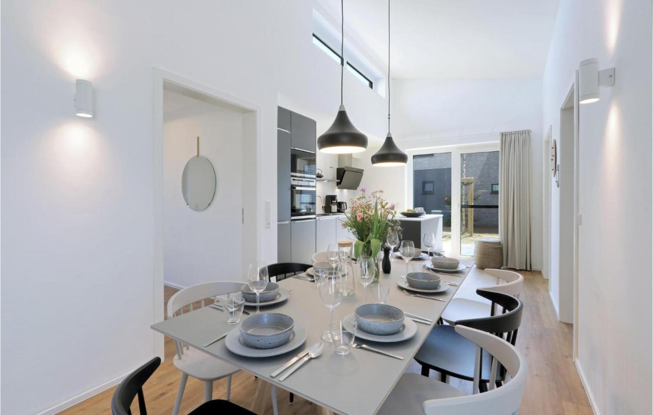 Awesome Home In Lembruch-Duemmer See With Kitchen Kültér fotó